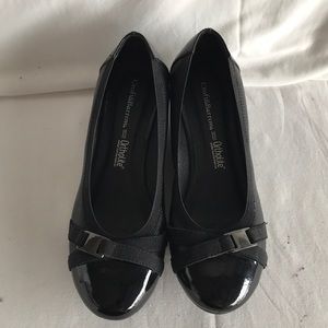 Craft and Barrow black ortholite wedged shoes